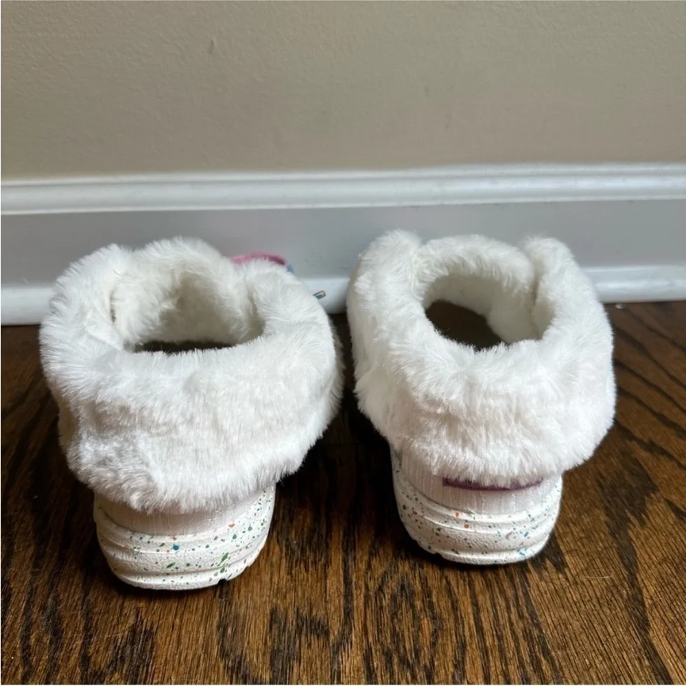NWT Hey Dude Britt Fleece Lined Slip On Rainbow Dreamer Shoes Little Girls 3/4